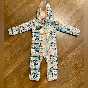 New w/tags North Face Baby ThermoBall One-Piece 18-24 months. Original $120.00